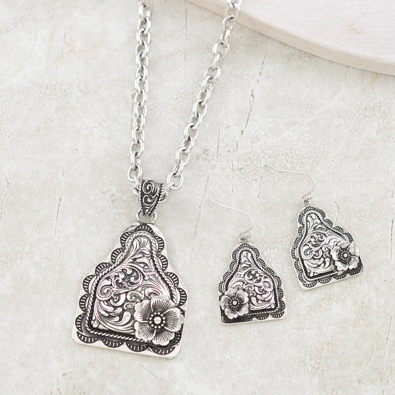 WESTERN FLORAL TOOLING CATTLE TAG NECKLACE SET