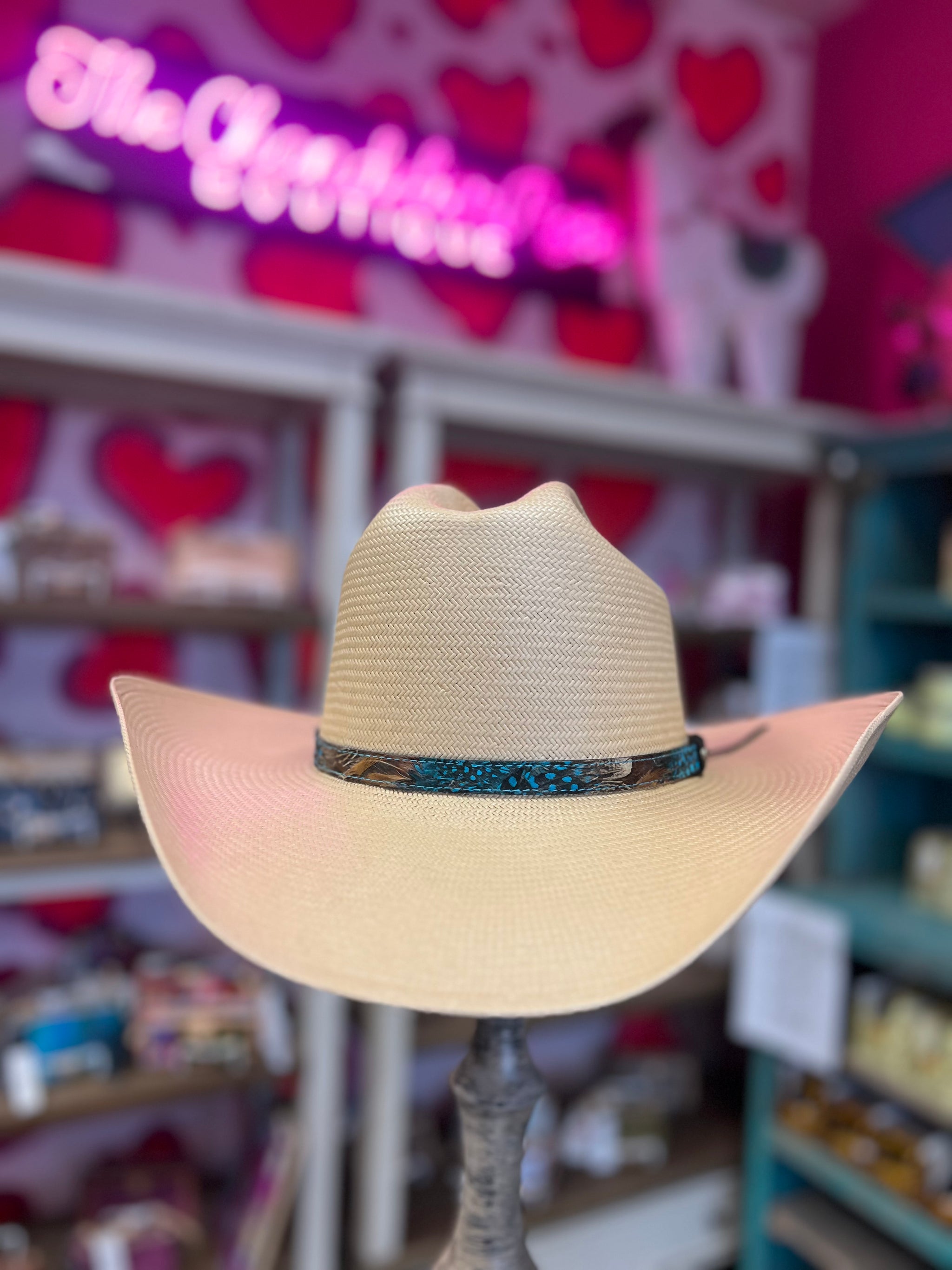 Charlie 1 Horse X Lainey Wilson Women’s Atta Girl Straw Cowgirl Hat- New Charlie 1 Horse x Lainey Wilson Atta Girl Straw Cowboy Hat  main image 4