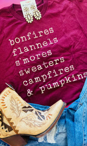 ALL THE FALL ESSENTIALS TEE - MAROON