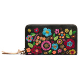 CONSUELA BANKS ESSENTIAL WALLET