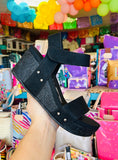 VERY G WOMEN'S DEVON SANDAL - BLACK