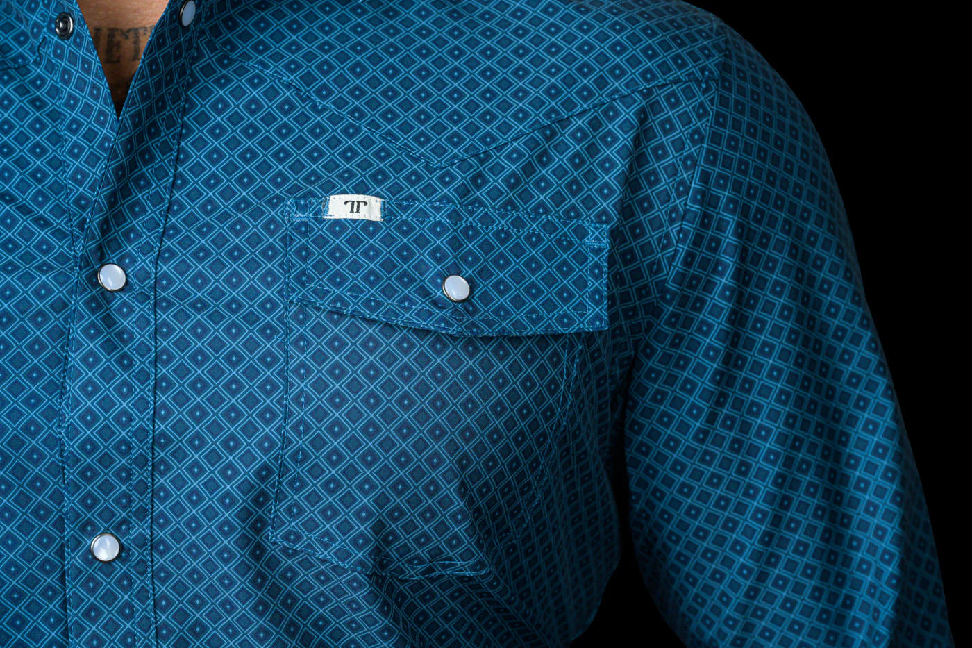 FERRELL MEN'S THE FROST LONG SLEEVE BUTTON UP PRINTED SHIRT - BLUE