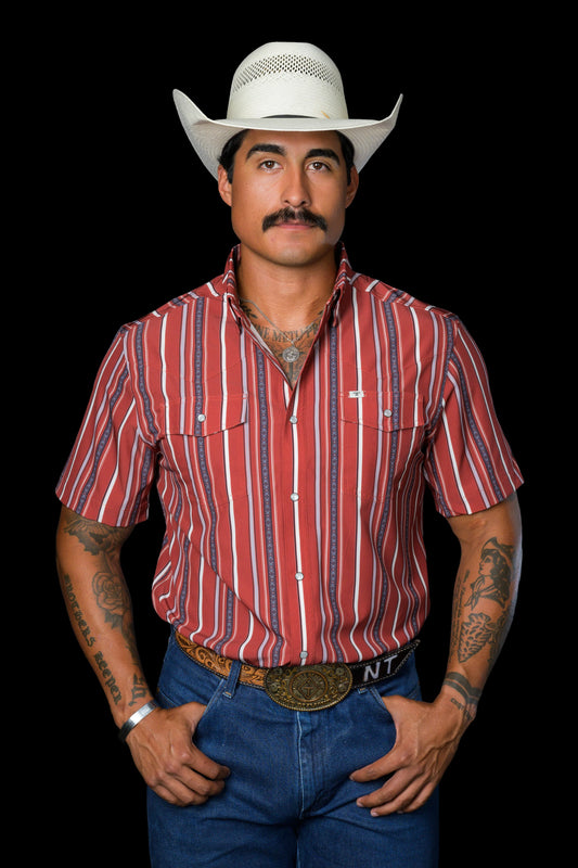 FERRELL MEN'S THE BROOKS IN RED - SHORT SLEEVE SNAP
