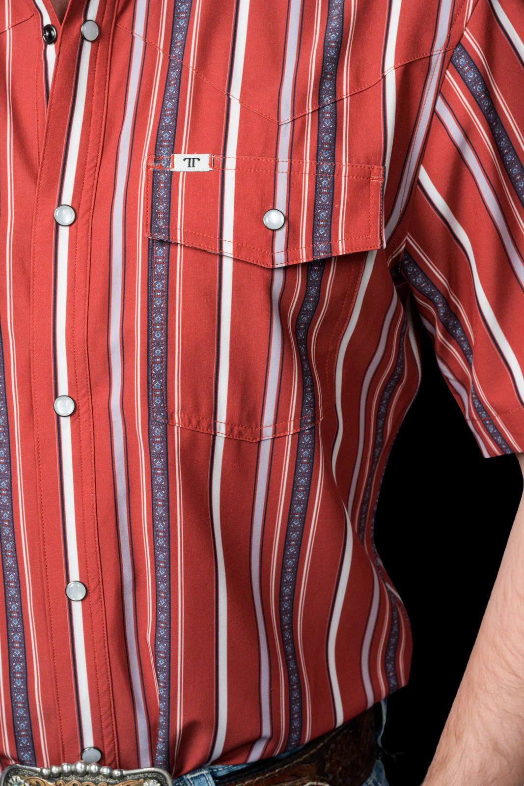 FERRELL MEN'S THE BROOKS IN RED - SHORT SLEEVE SNAP