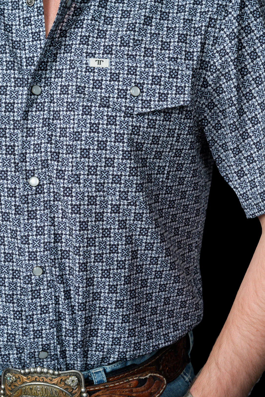 FERRELL MEN'S THE COLTON IN BLUE - SHORT SLEEVE SNAP