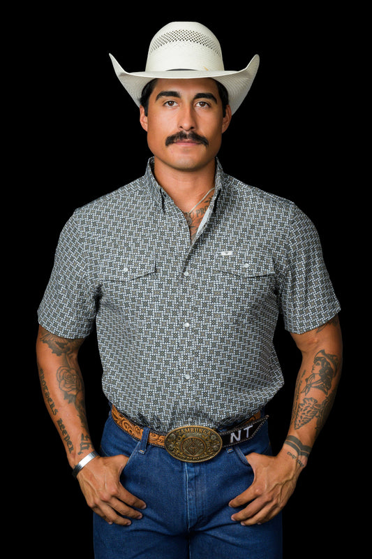 FERRELL MEN'S THE COLTON IN GREEN - SHORT SLEEVE SNAP