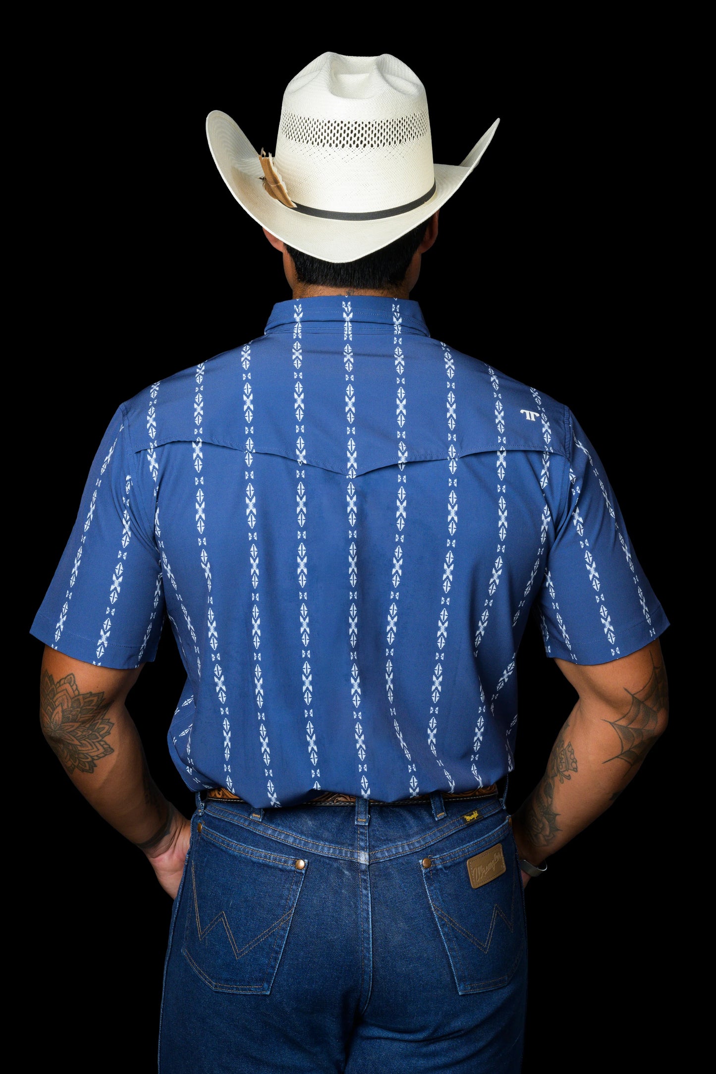 FERRELL MEN'S THE MAVERICK IN BLUE - SHORT SLEEVE SNAP