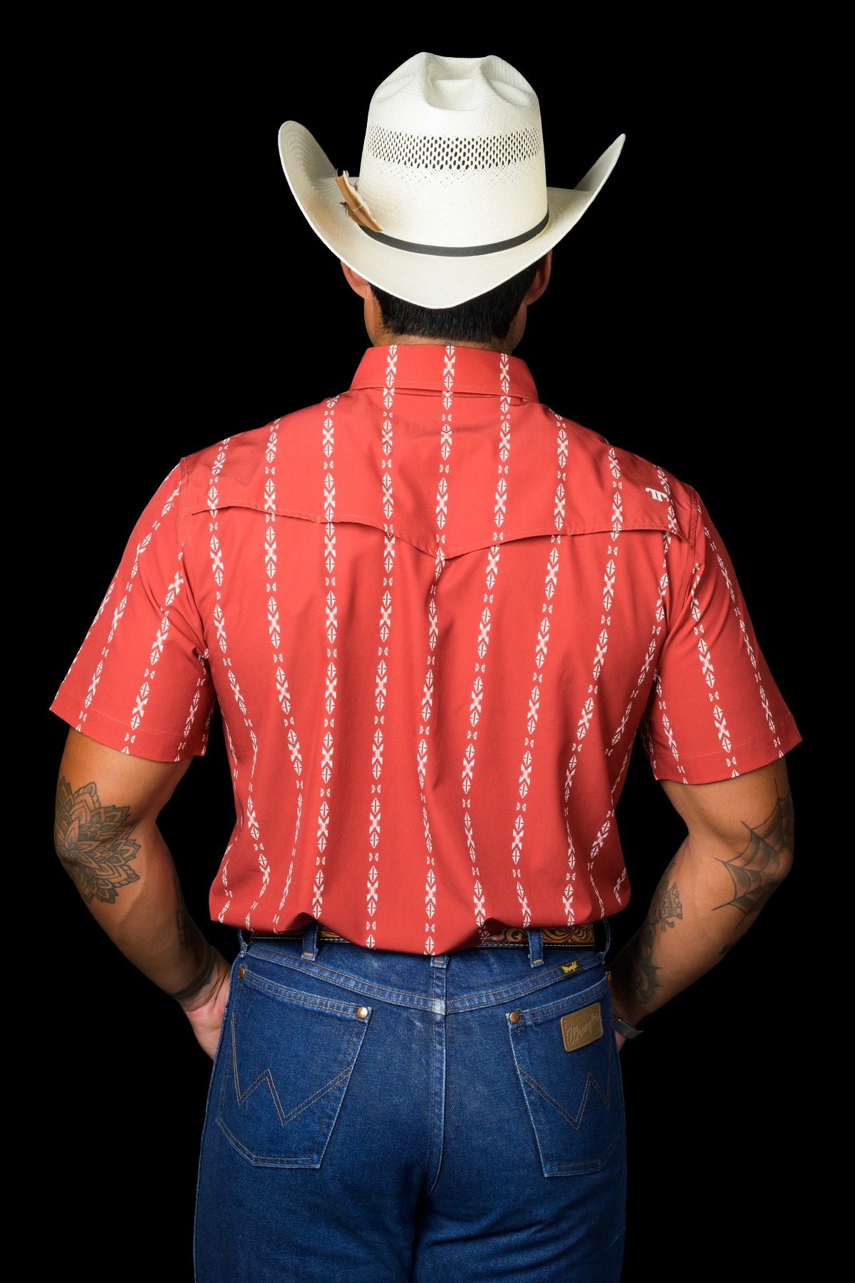 FERRELL MEN'S THE MAVERICK IN RED - SHORT SLEEVE SNAP