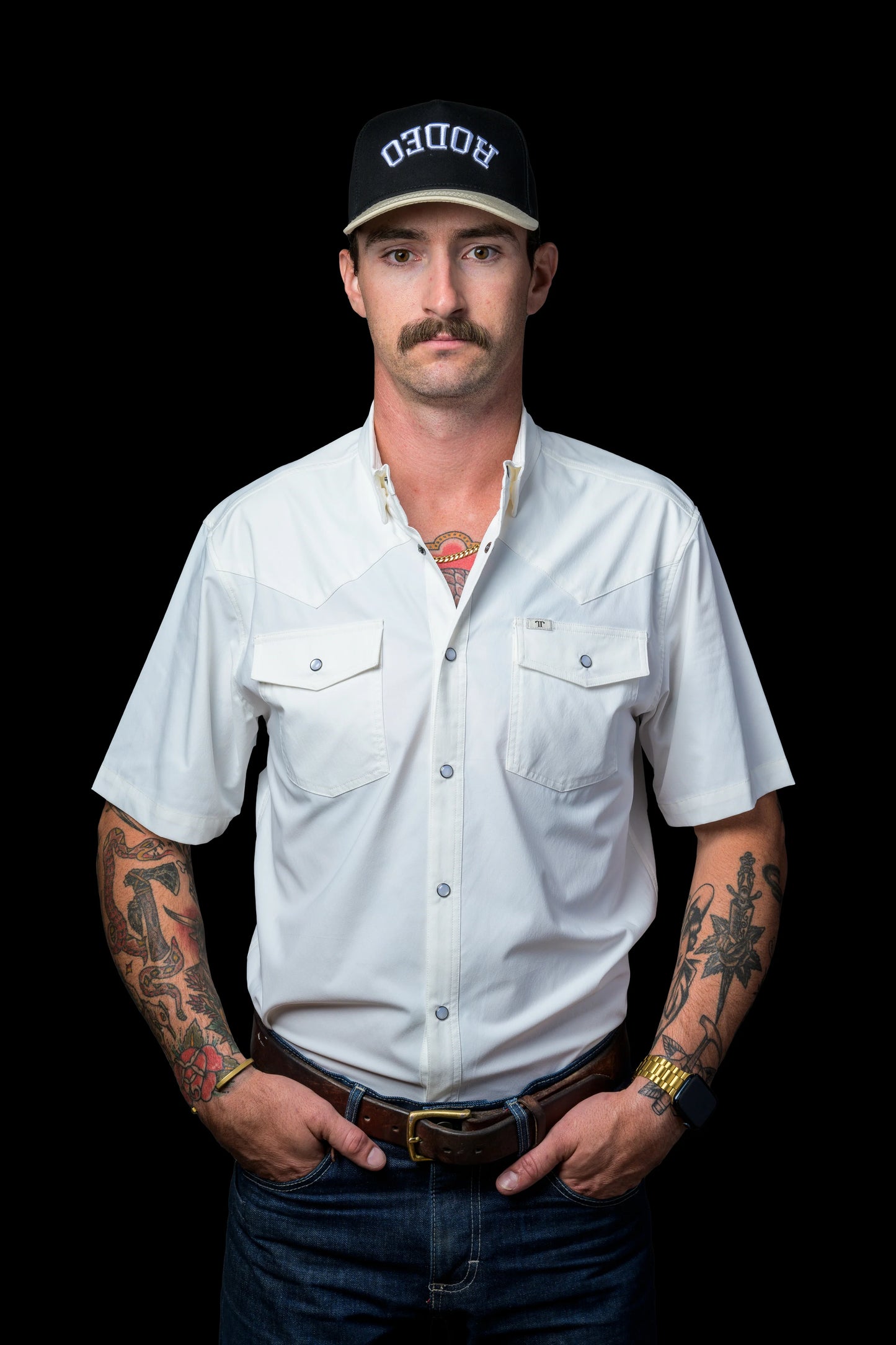 FERRELL MEN'S WHITE SHORT SLEEVE SNAP SHIRT