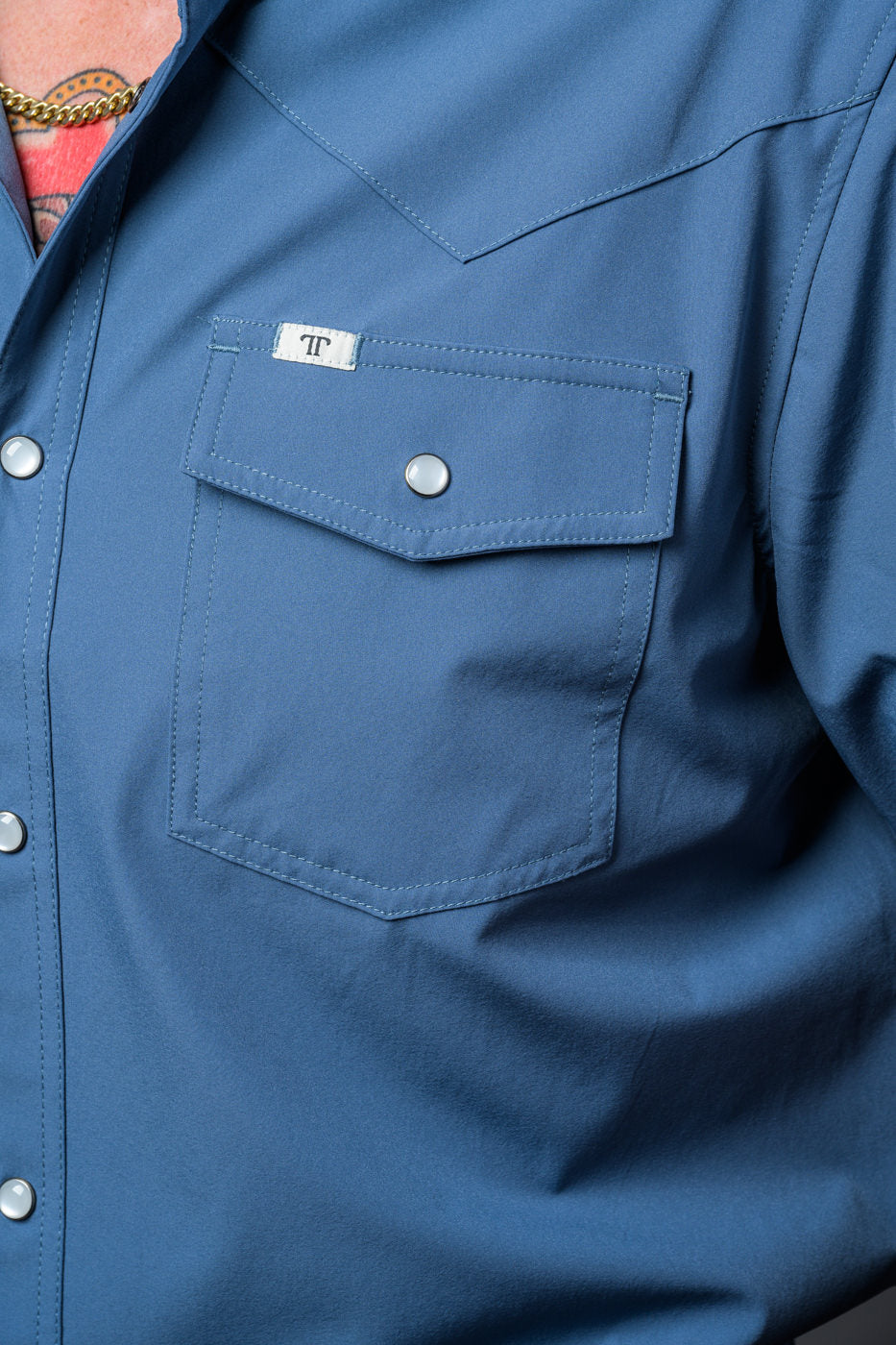 FERRELL MEN'S CORE SHORT SLEEVE PEARL SNAP SHIRT - BLUE