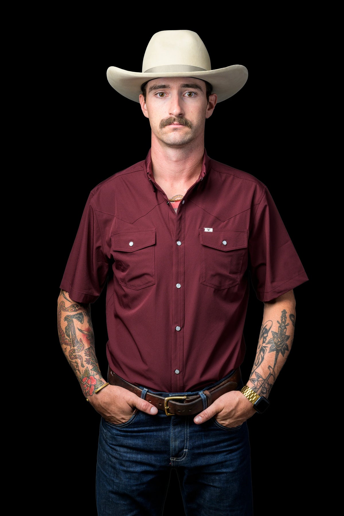 FERRELL MEN'S MAROON SHORT SLEEVE SNAP SHIRT