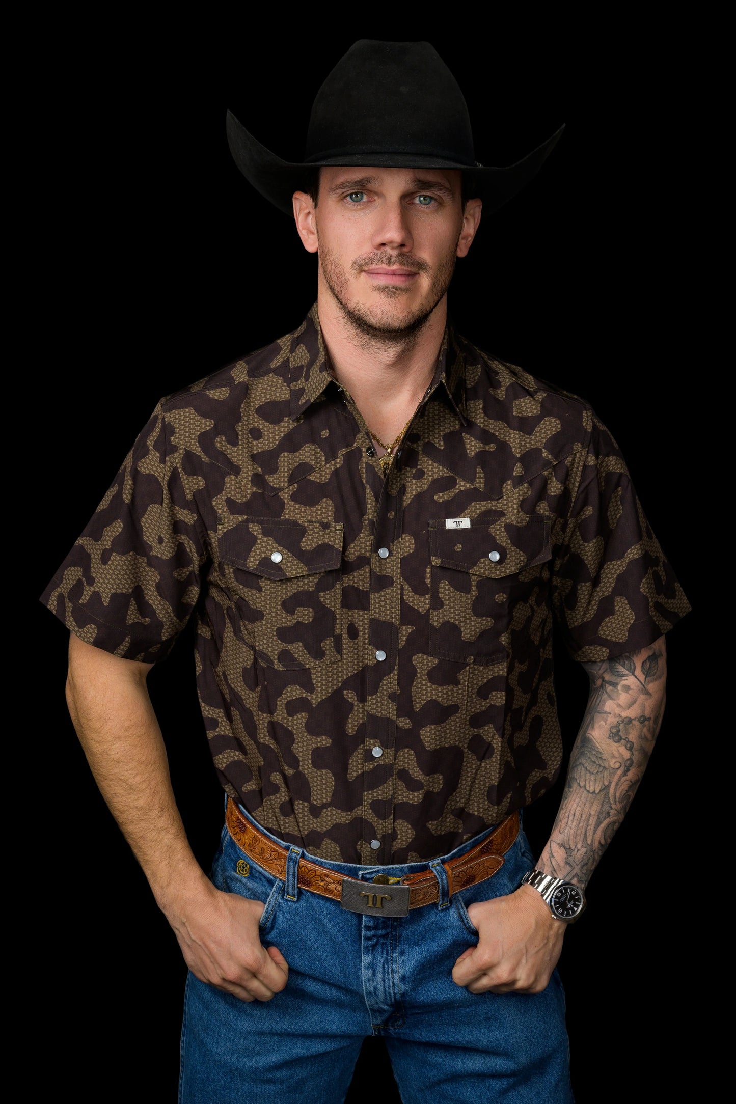 FERRELL MEN'S THE GAGE SHORT SLEEVE PEARL SNAP SHIRT