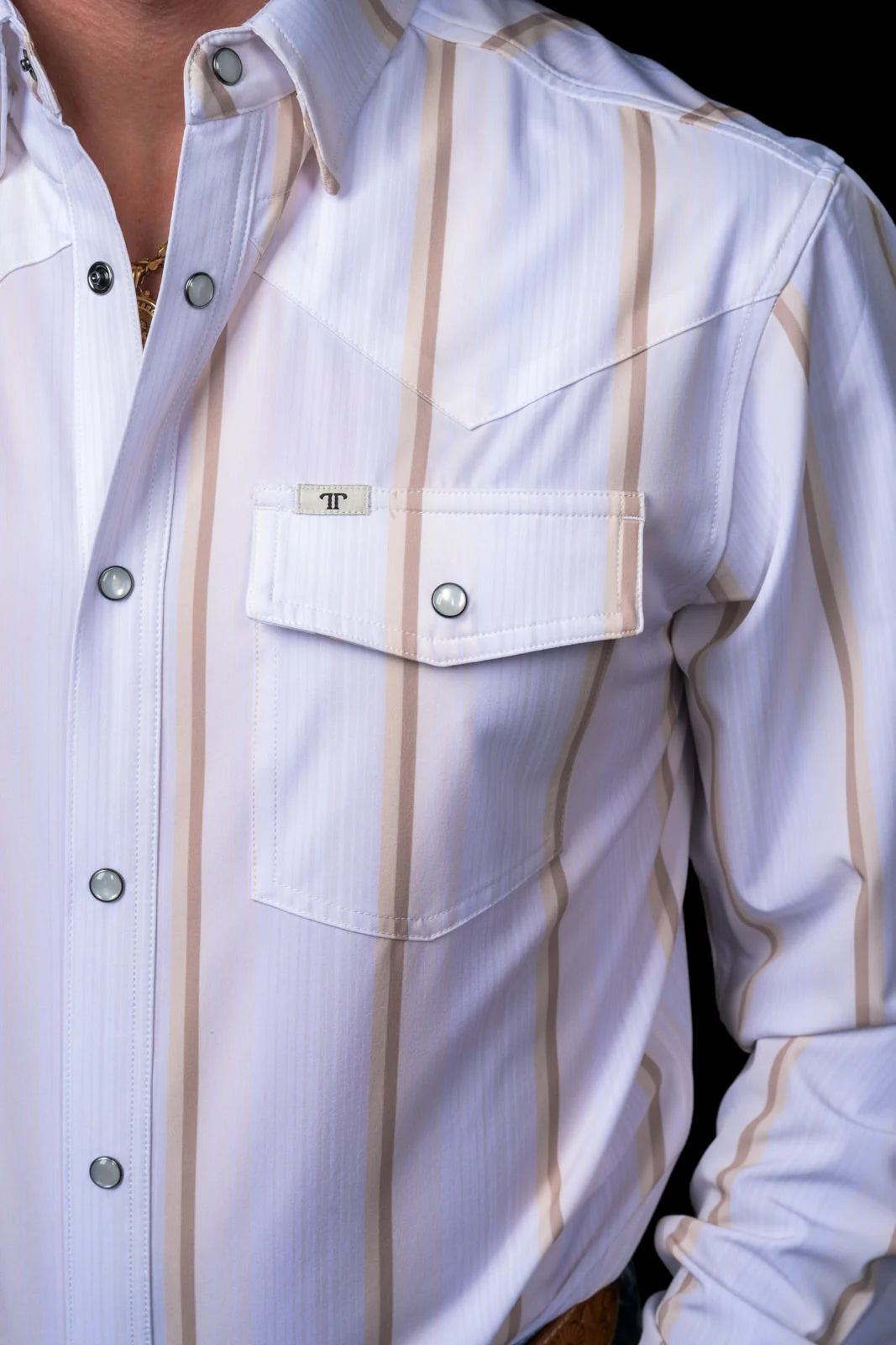 FERRELL MEN'S THE TRISTAN LONG SLEEVE PEARL SNAP SHIRT IN CREAM