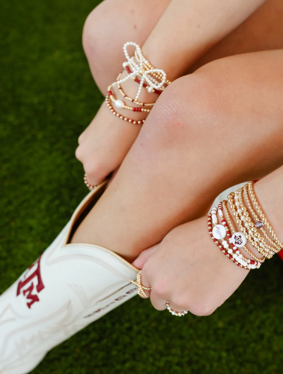 Beaded Blondes Maroon Pearl 6.75" Bracelet