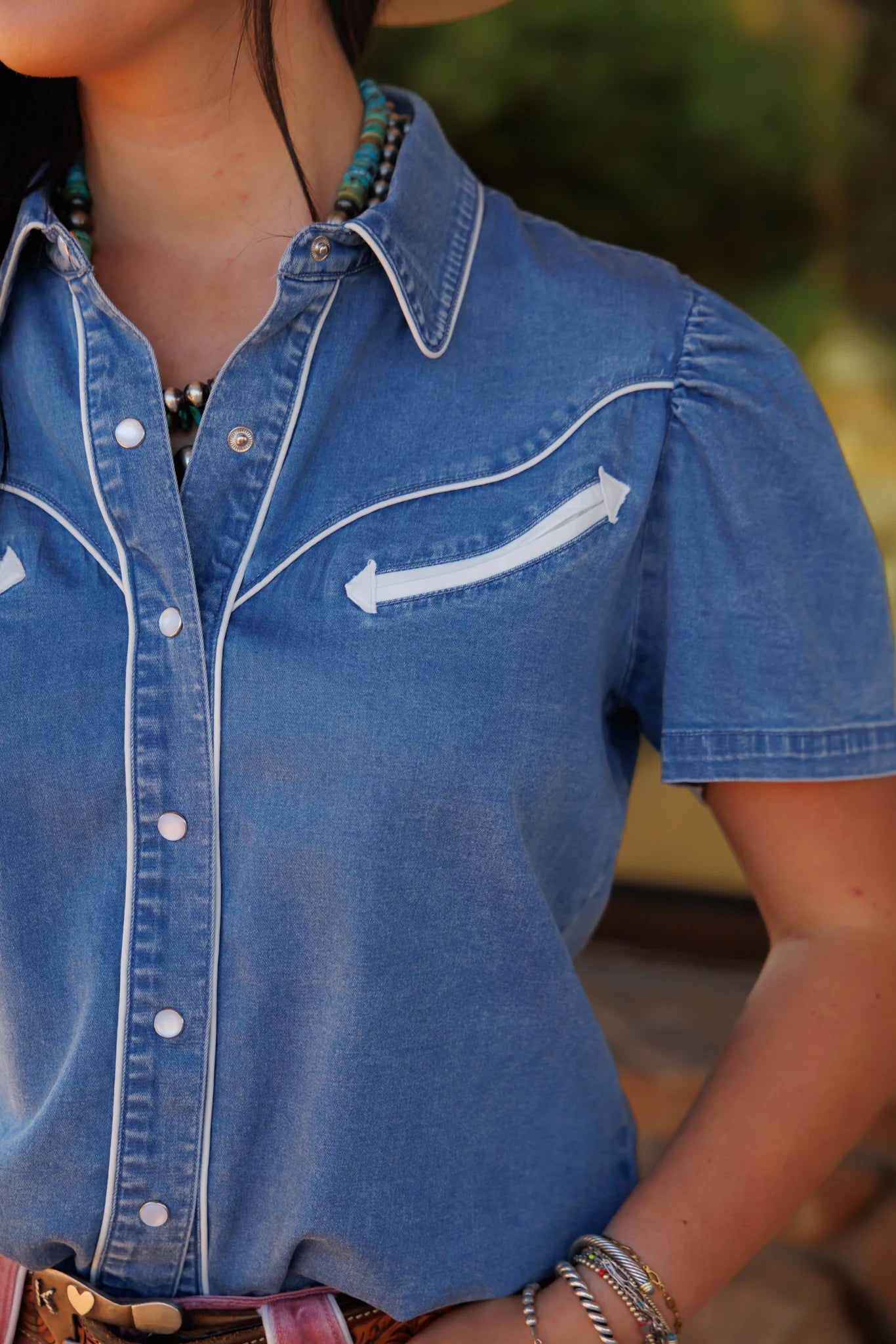 ARROW SATIN PEARL SNAP SHIRT - DENIM