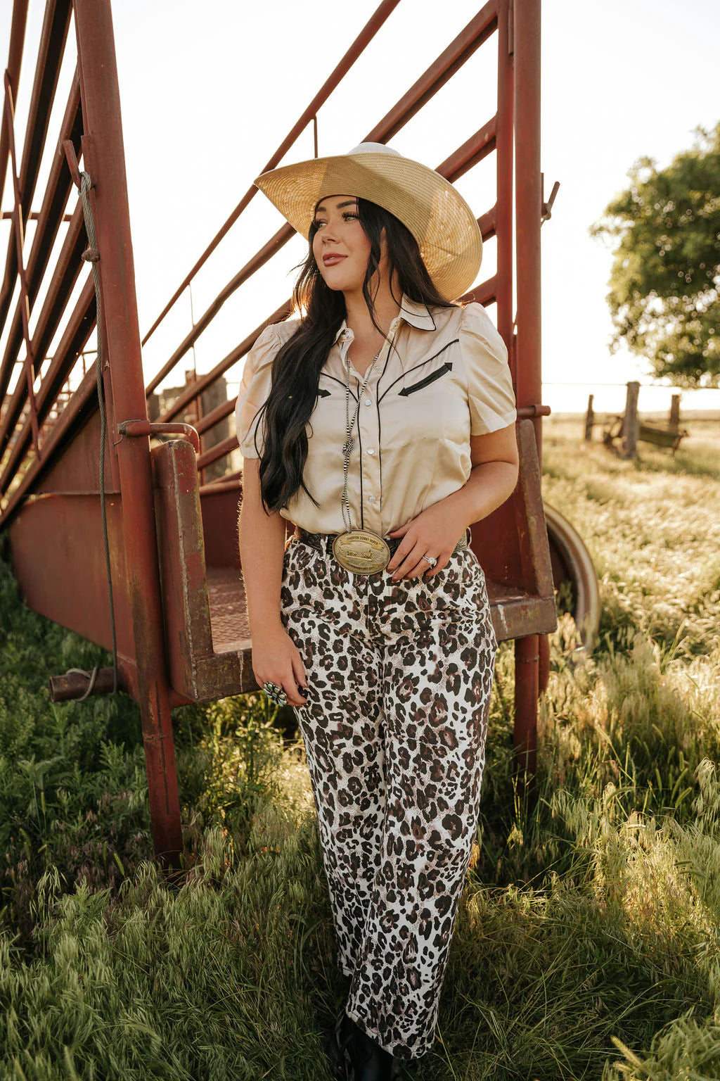 ARROW SATIN PEARL SNAP SHIRT - IVORY
