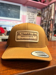 THE CHANDELIER ROSE BOUTIQUE CAP - CARAMEL