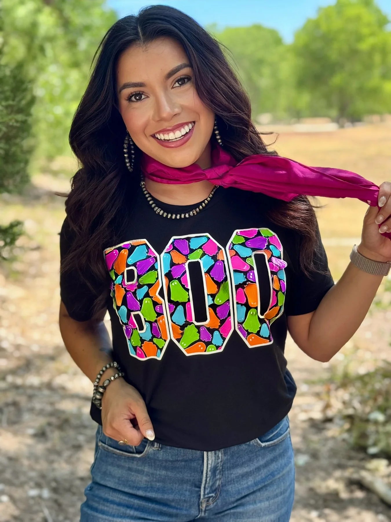 BOO WITH COLORFUL GHOSTS TEE - BLACK