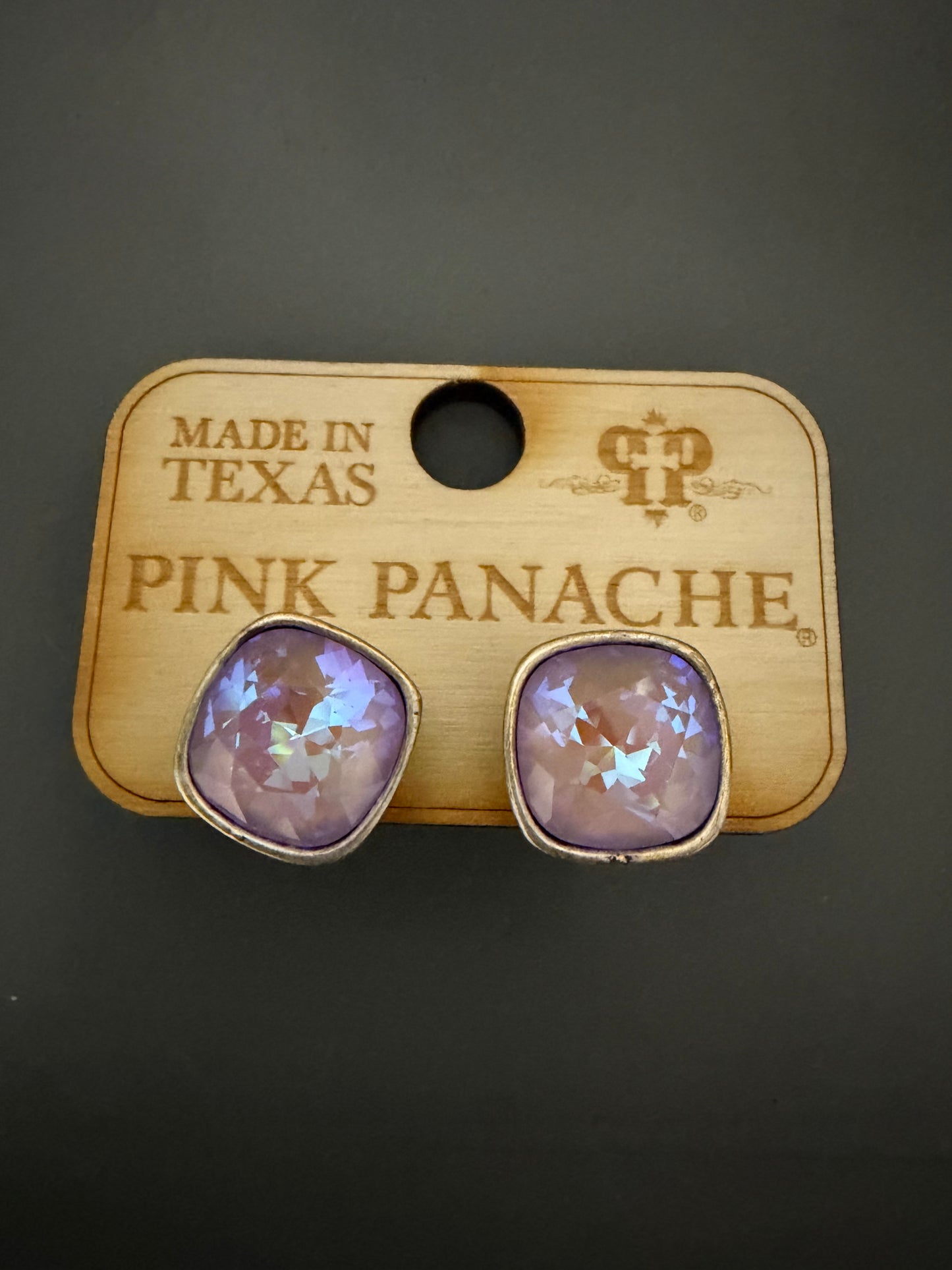 PINK PANACHE 12MM LAVENDER DELITE SILVER POST STUDS - E448SLVD