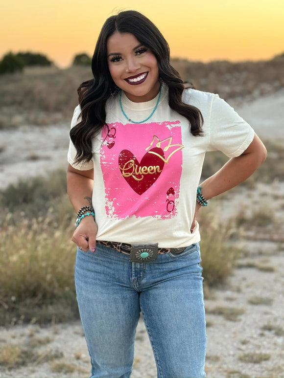 QUEEN OF HEARTS TEE