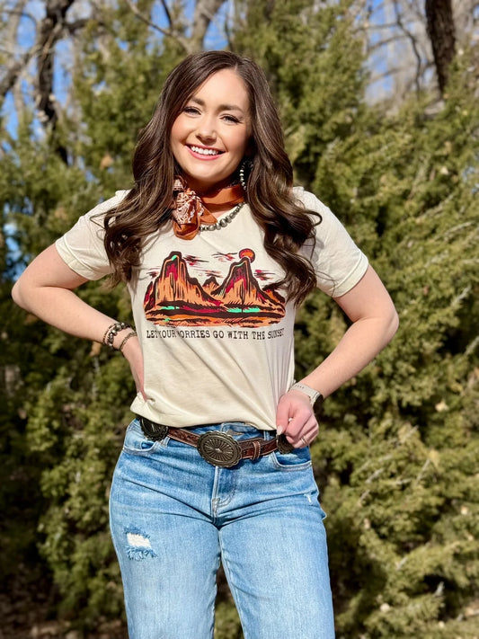 SUNSET SCENE TEE - NATURAL