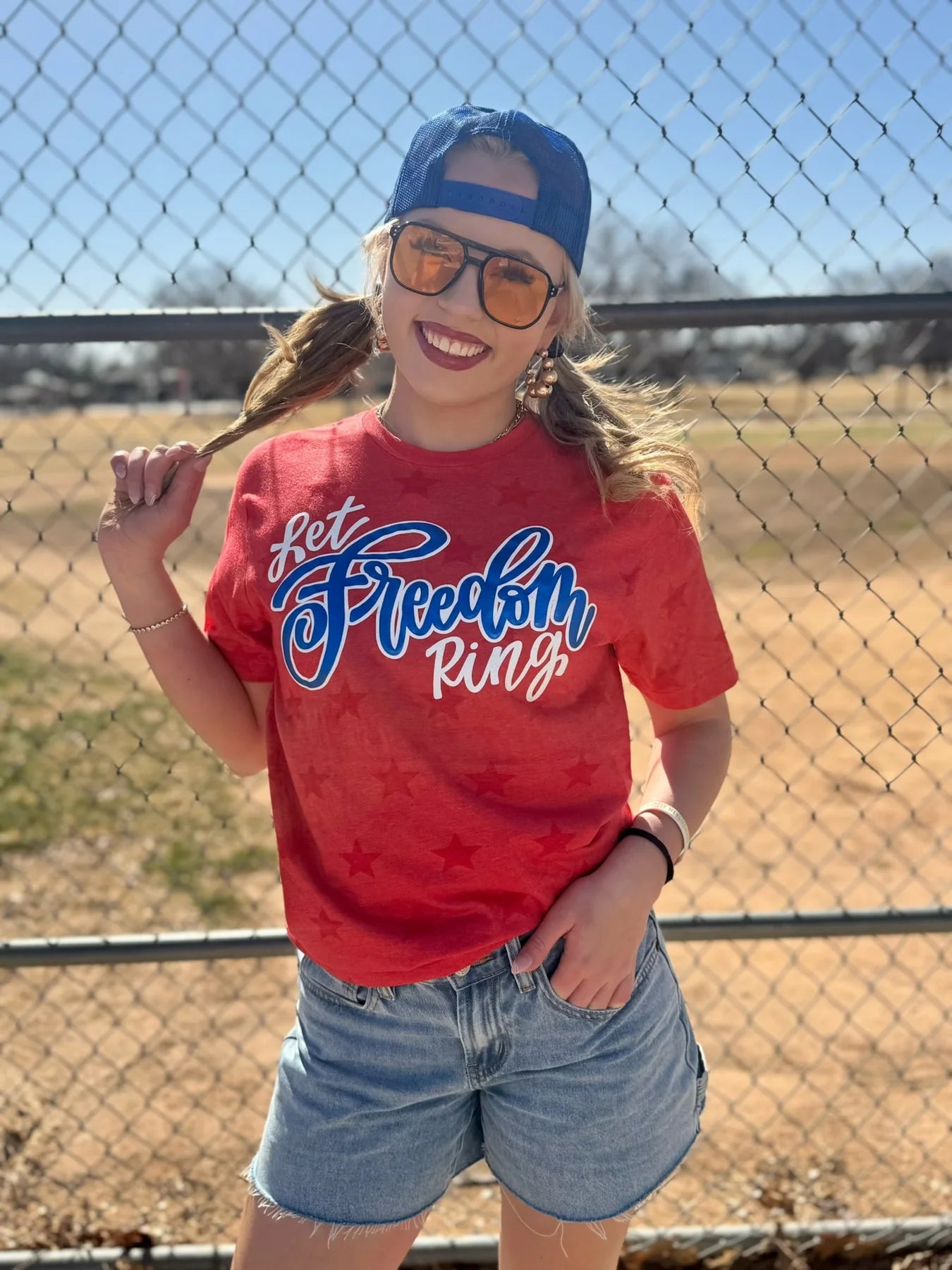 LET FREEDOM RING TEE - RED