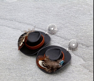 BLACK COWBOY HAT FEATHERED STUD EARRING