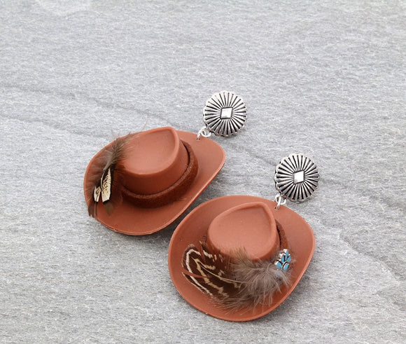 BROWN COWBOY HAT FEATHERED STUD EARRING