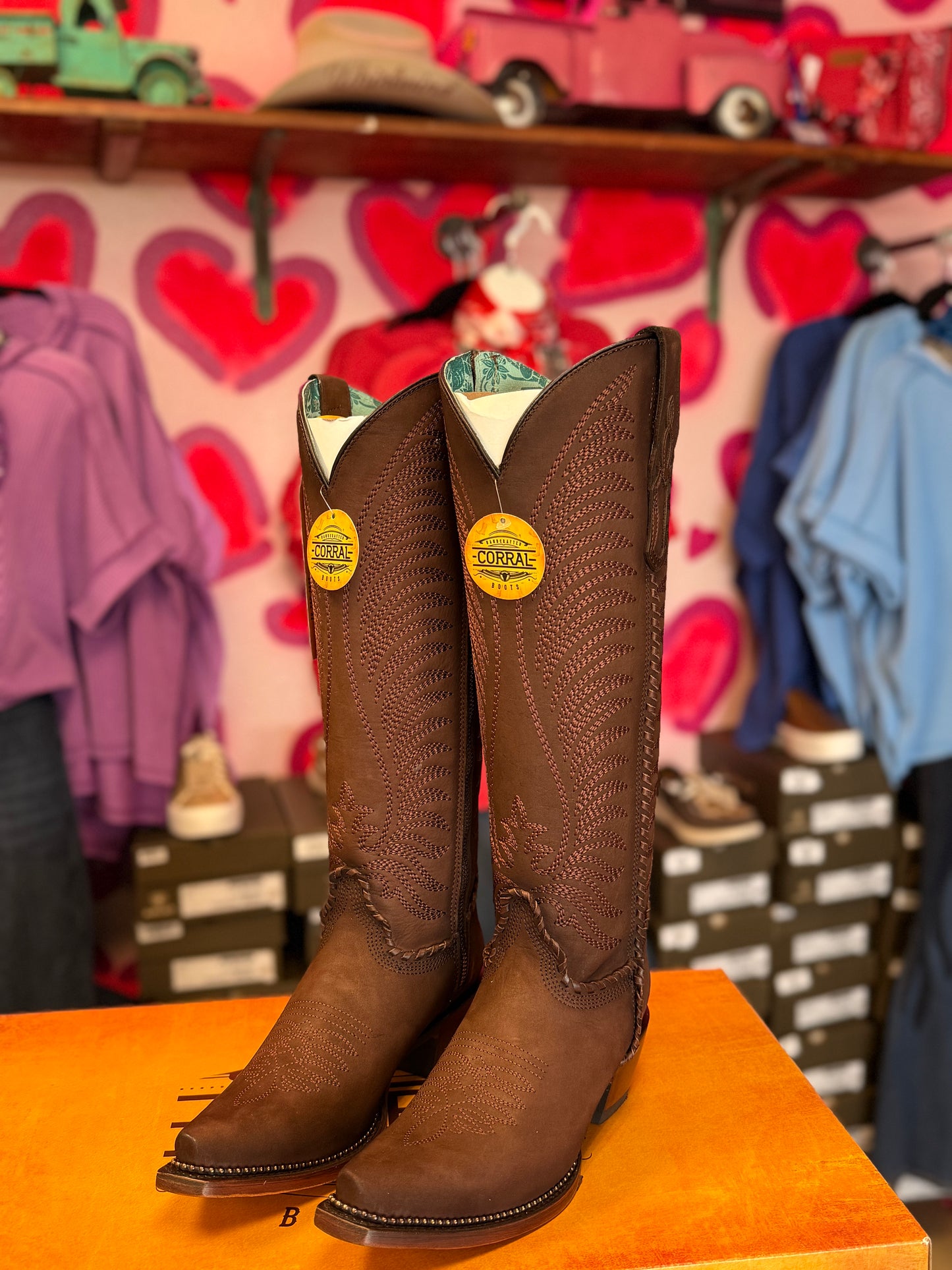CORRAL WOMEN'S BROWN EMBROIDERY & WOVEN METALLIC WELT TALL TOP WESTERN BOOT - A5087