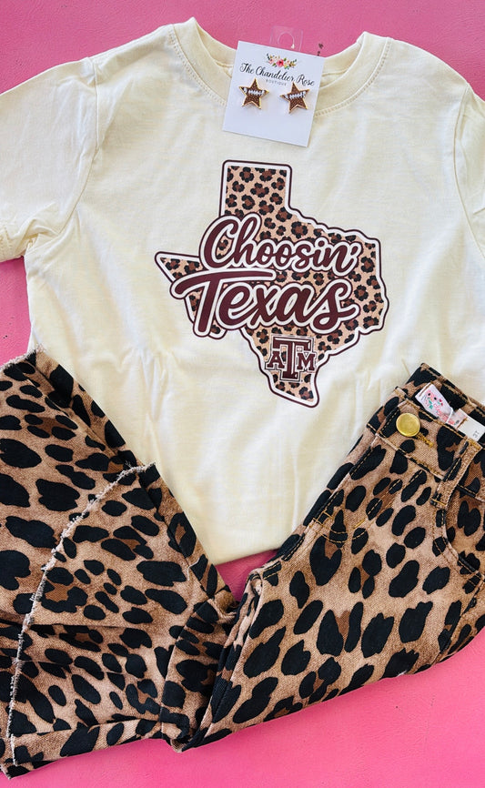 TODDLER AND YOUTH CHOOSIN’ TEXAS A&M LEOPARD TEE - CREAM