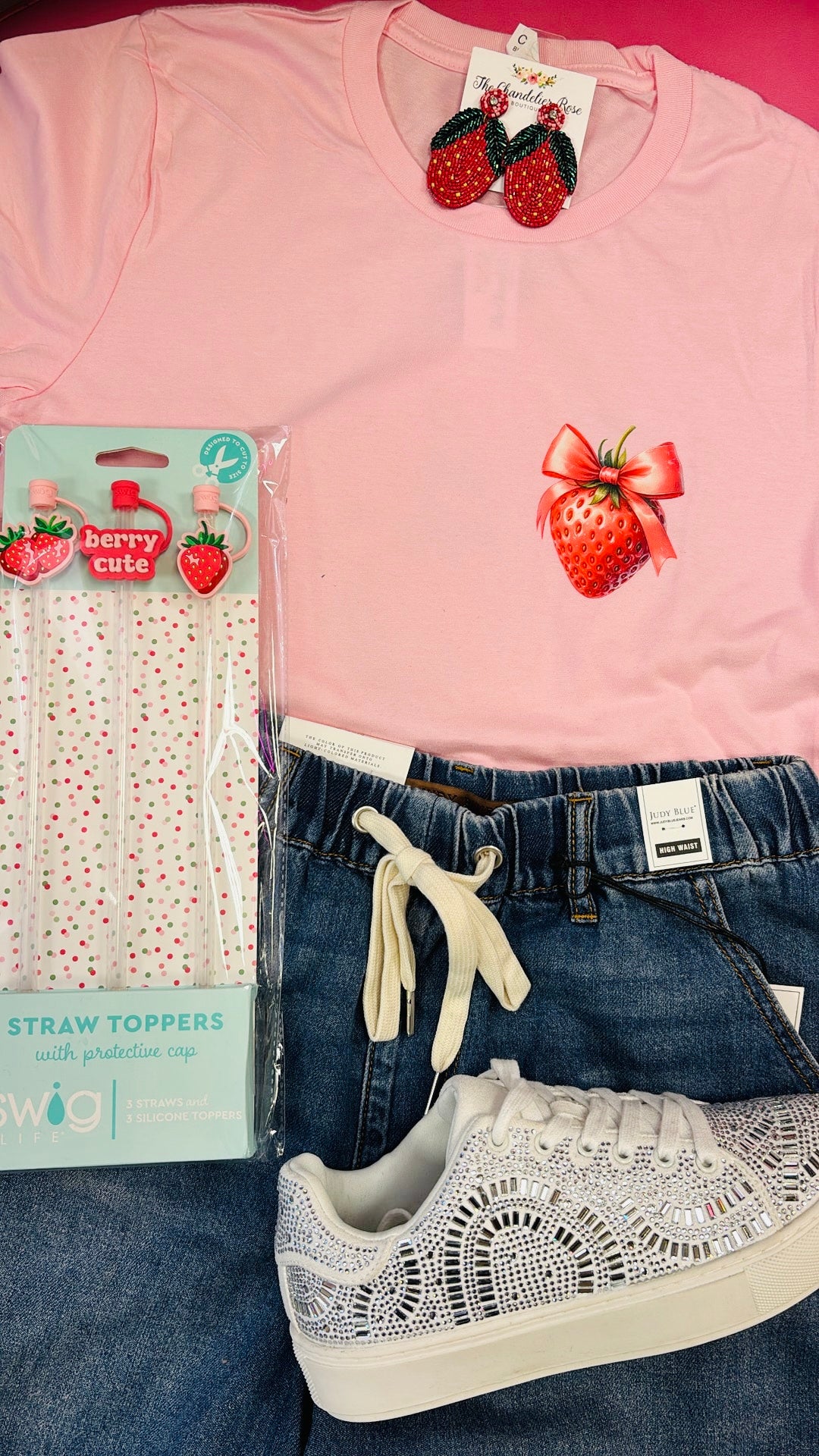 STRAWBERRY FESTIVAL BACK TEE - PINK