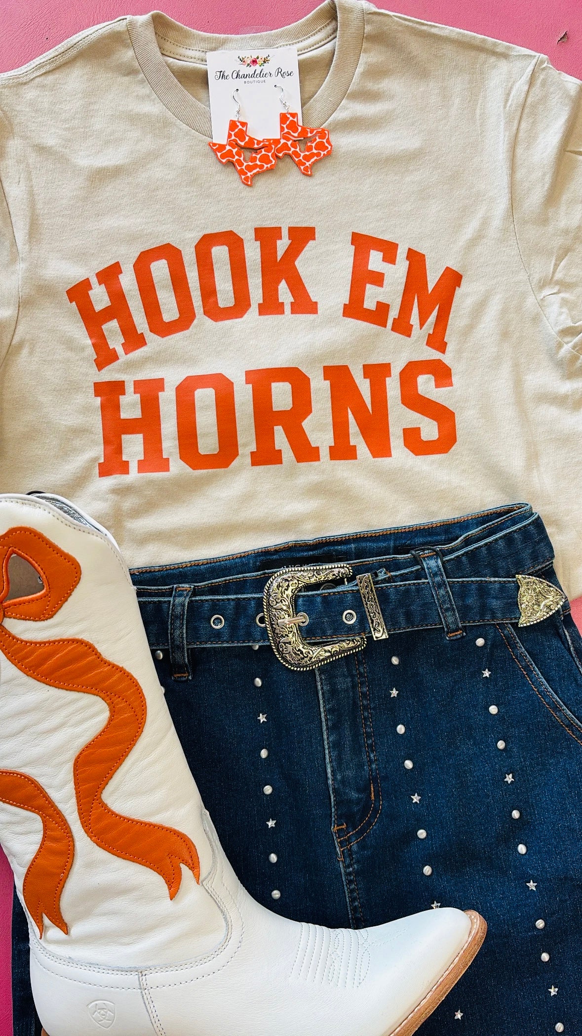 HOOK EM HORNS TEE - SAND