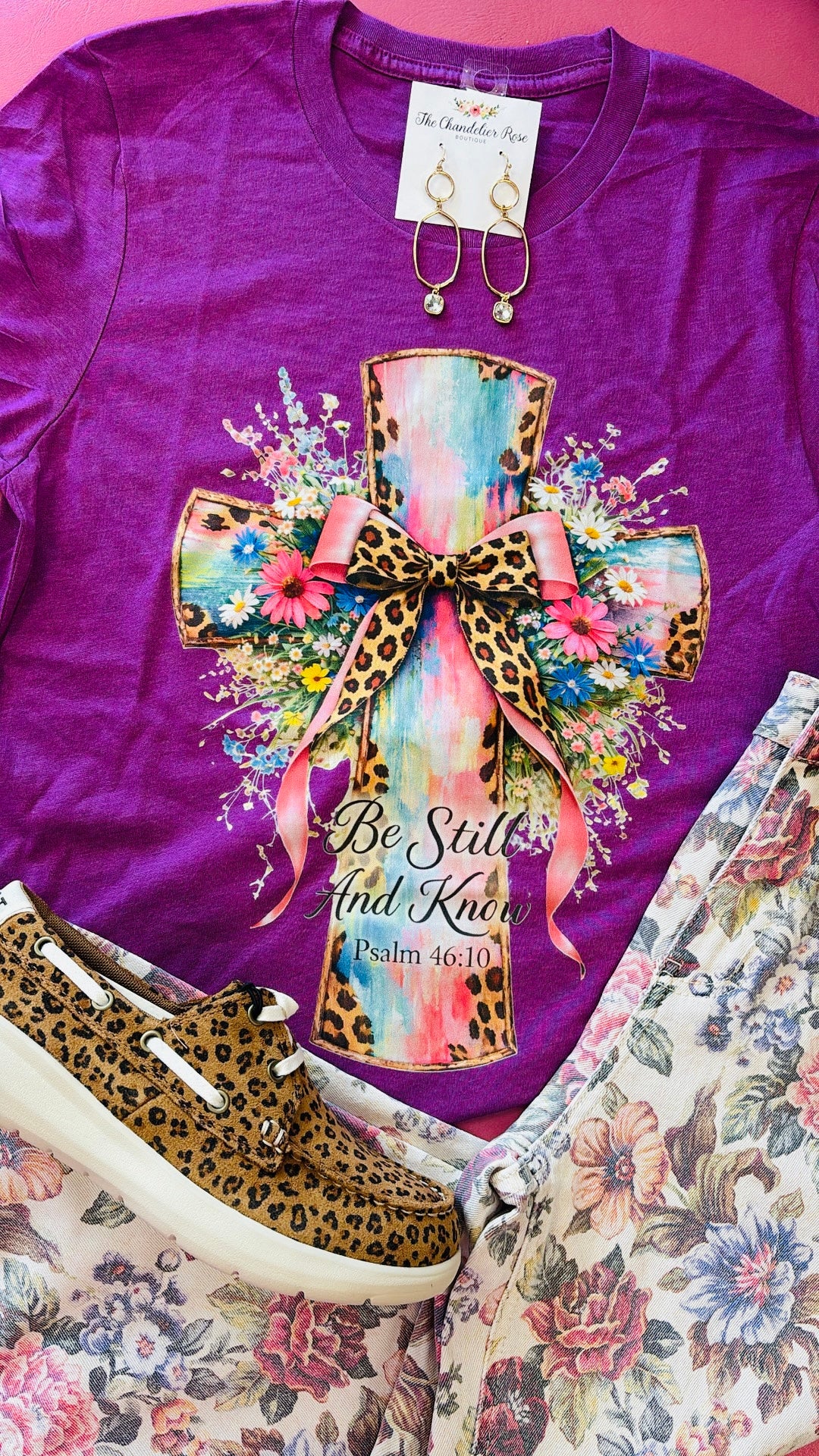 BE STILL AND KIND CROSS TEE - PURPLE