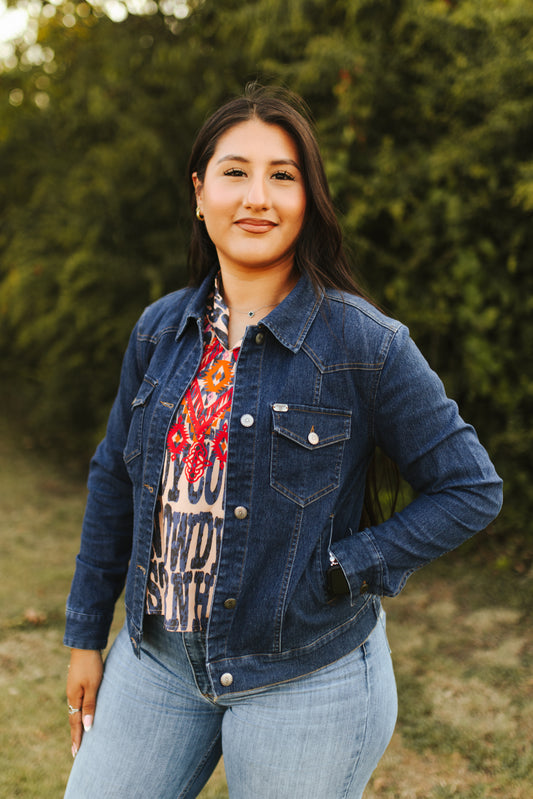 CLASSIC DARK WASH DENIM WESTERN YOKE JACKET