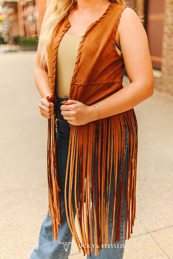 CAMEL STRETCH SUEDE VEST BUCKSTITCH FRINGE HEM