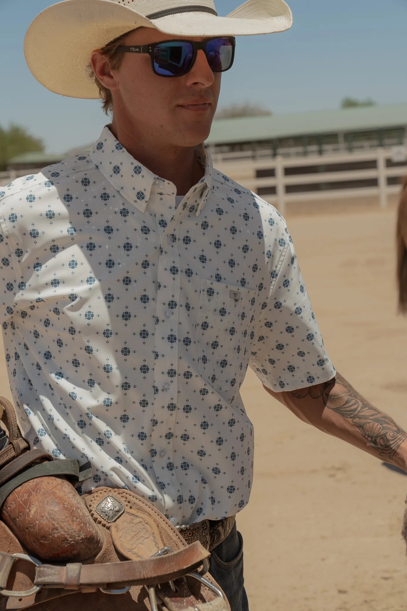 FERRELL MEN'S THE BEAU - SHORT SLEEVE BUTTON UP SHIRT