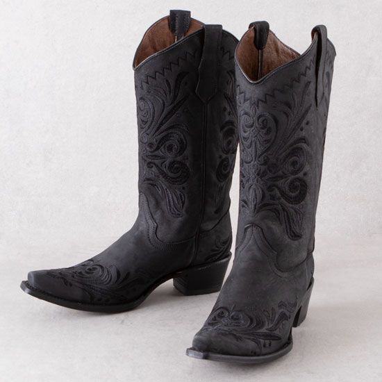 CIRCLE G WOMEN'S BLACK FILIGREE EMBROIDERY SNIP TOE WESTERN BOOTS L5433