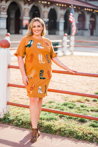 THE CATTLEMAN EMBROIDERED DRESS