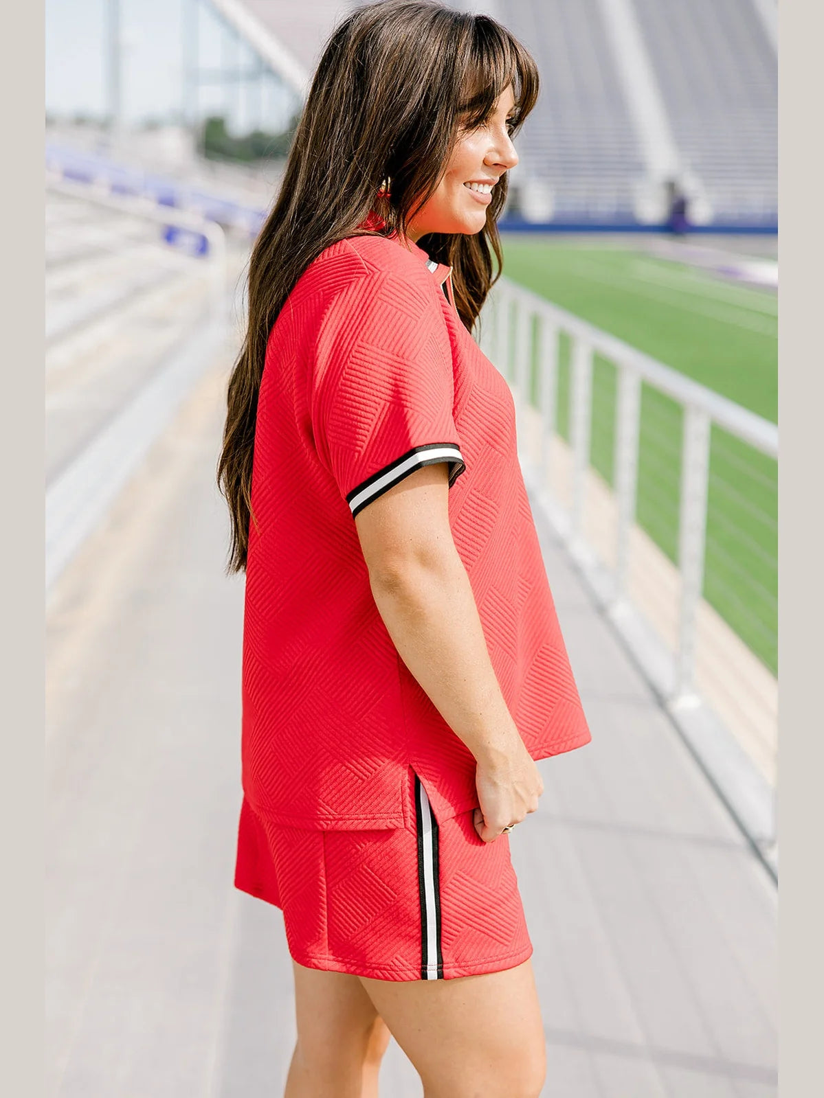 THE DAISTY TOP - RED