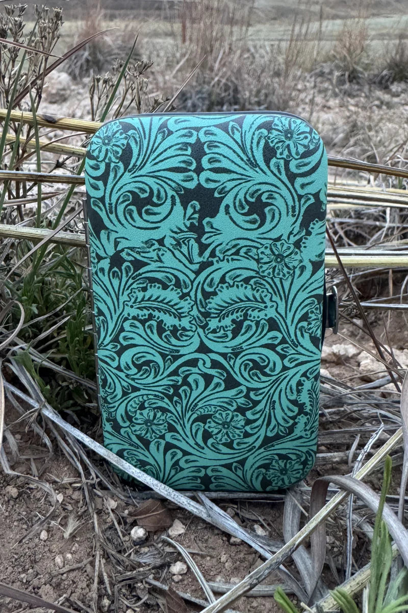 TOOLED IN TURQUOISE MANICURE SET