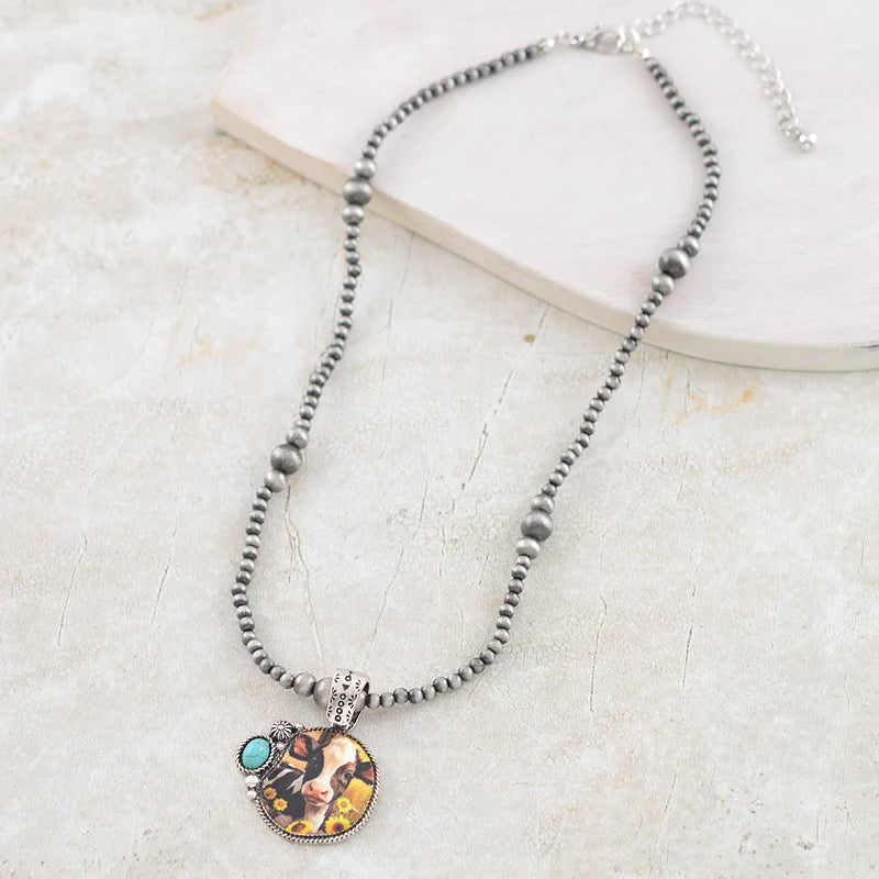 COW PENDANT NAVAJO PEARL BEAD NECKLACE