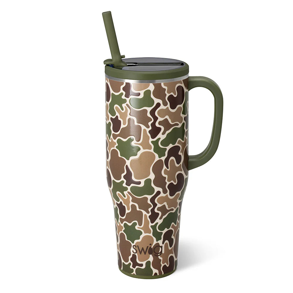 SWIG LIFE HUNTING CAMO MEGA MUG 40oz