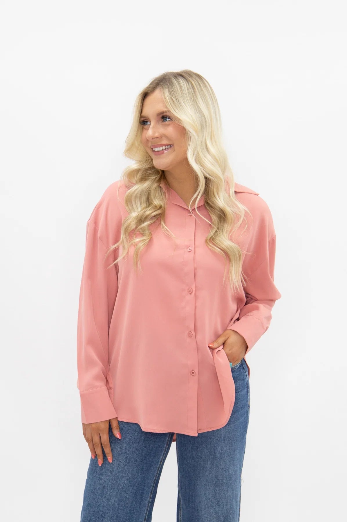 KATHRYN CLASSIC BLUSH PINK BUTTON UP