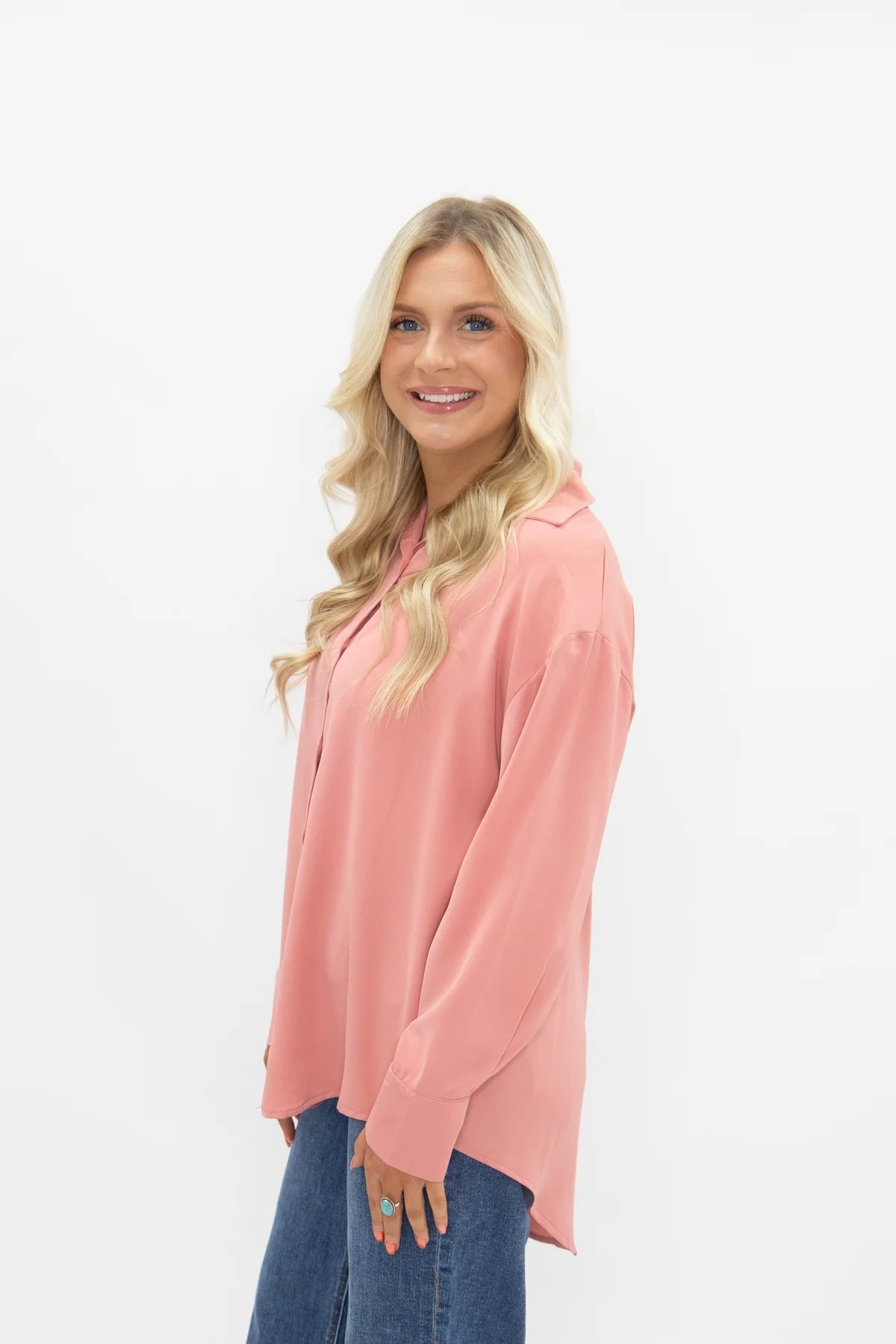 KATHRYN CLASSIC BLUSH PINK BUTTON UP