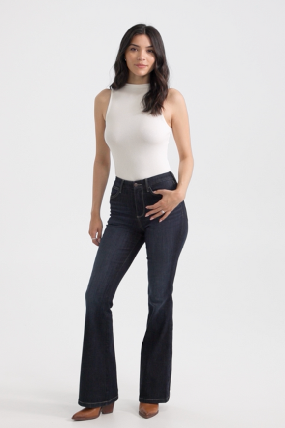 WRANGLER WOMEN'S BESPOKE HIGH RISE FLARE JEAN - MADILYN