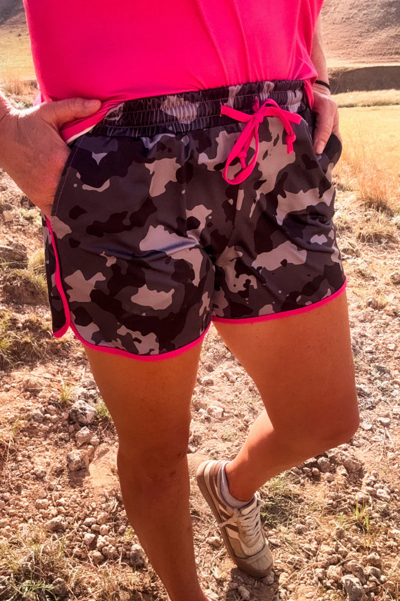 IN PLAIN SIGHT SHORTS