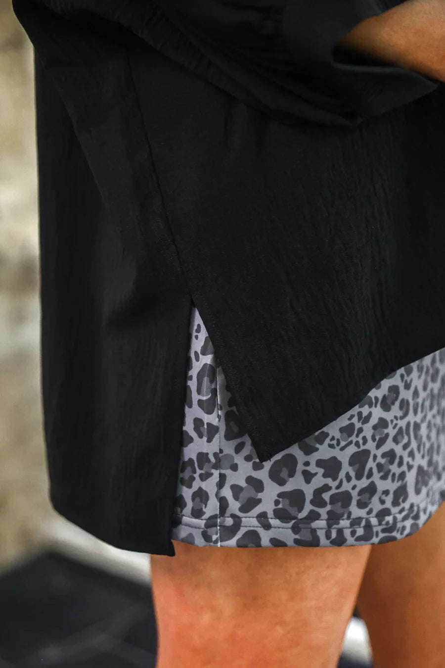 Sloane Button Up Top - BLACK