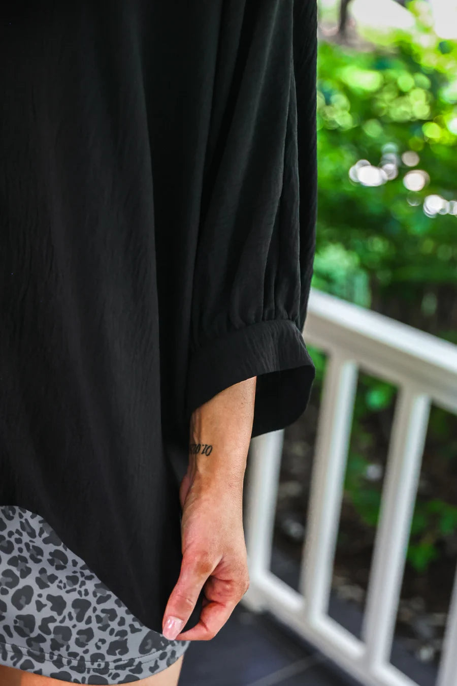 Sloane Button Up Top - BLACK