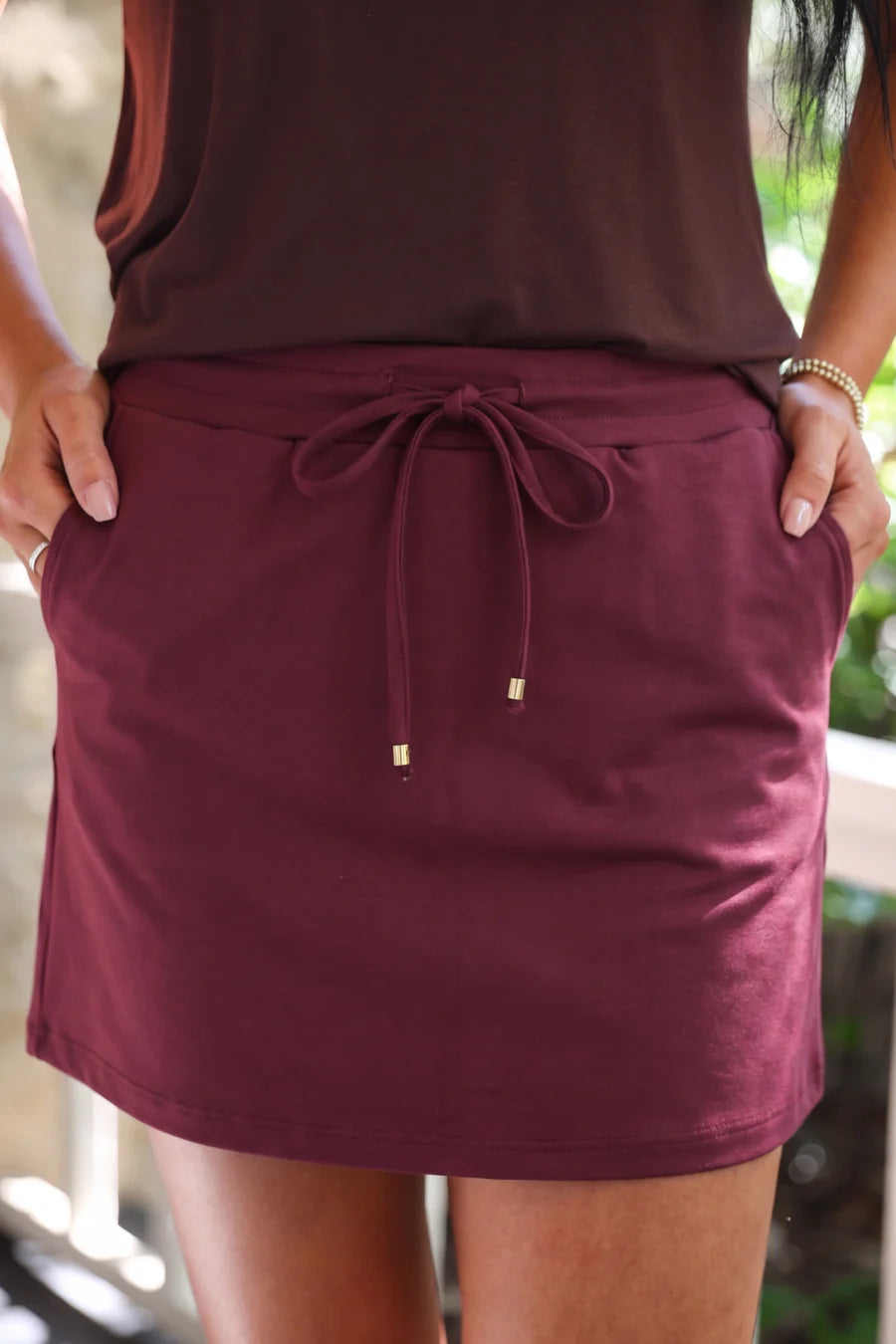 SOLID BURGUNDY SKORT