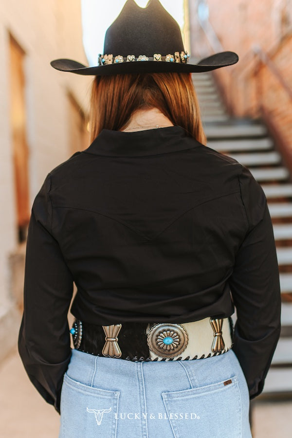 WESTERN PEARL SNAP BUTTON DOWN CONCHO TIP COLLAR SHIRT - BLACK